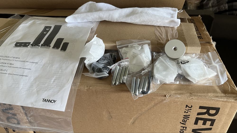Tannoy Revolution XT8 F