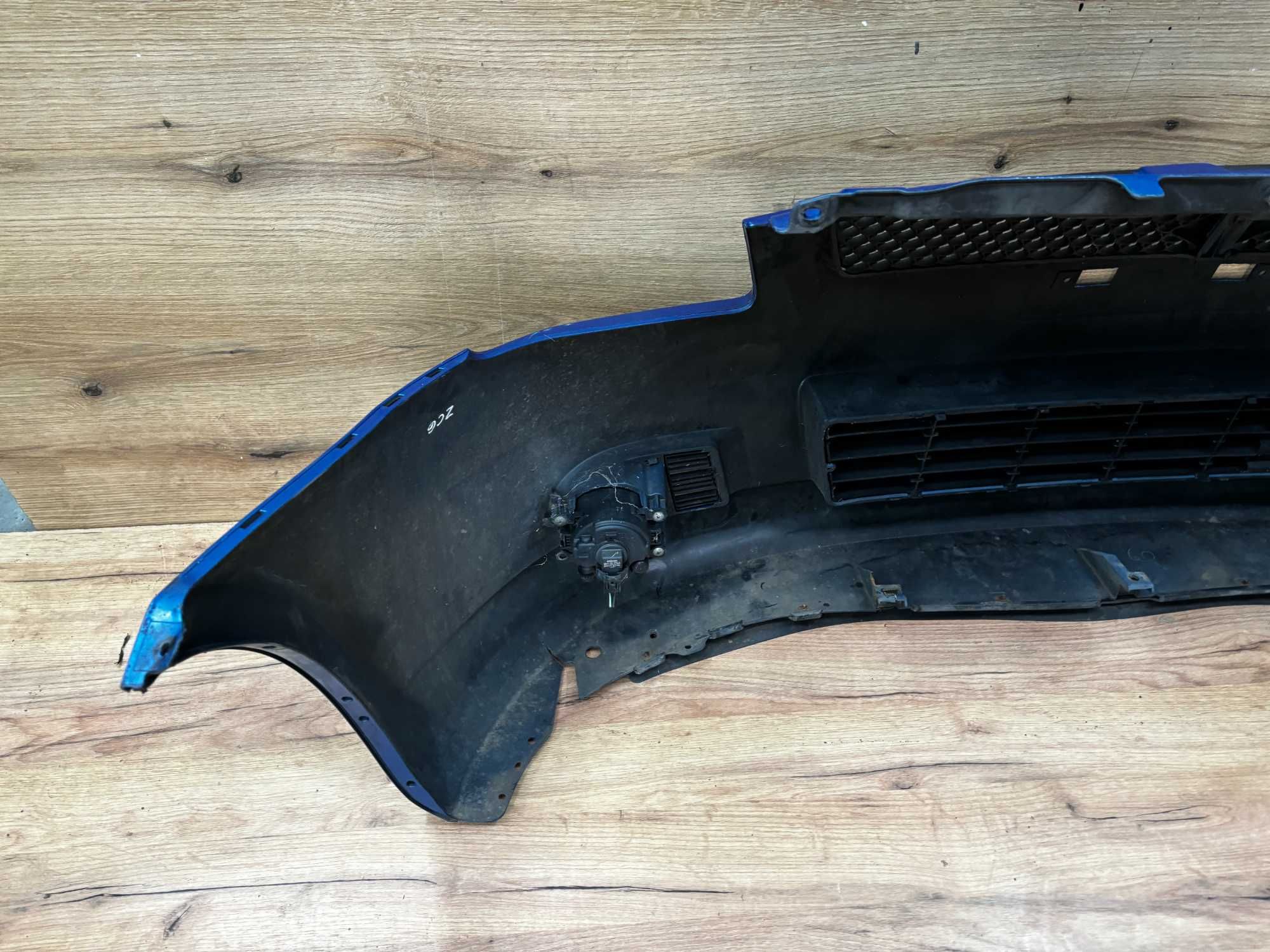 Zderzak przedni Suzuki Swift Mk6 kolor zcg