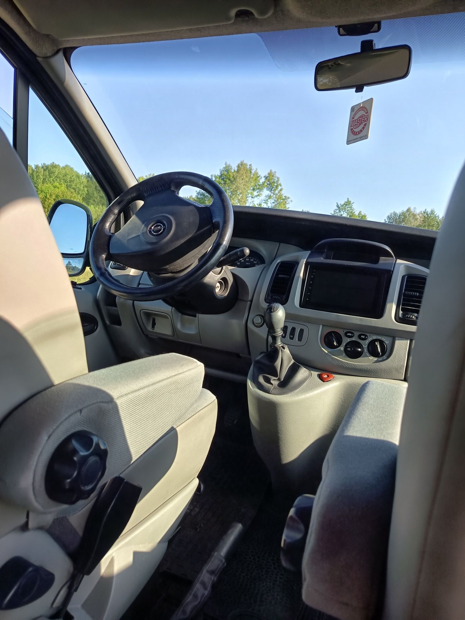 Opel Vivaro 1.9 cdti, brygadówka LONG