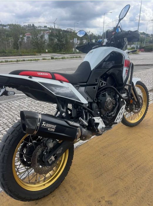 Tenere 700 Rally- Display a cores- bluetooth