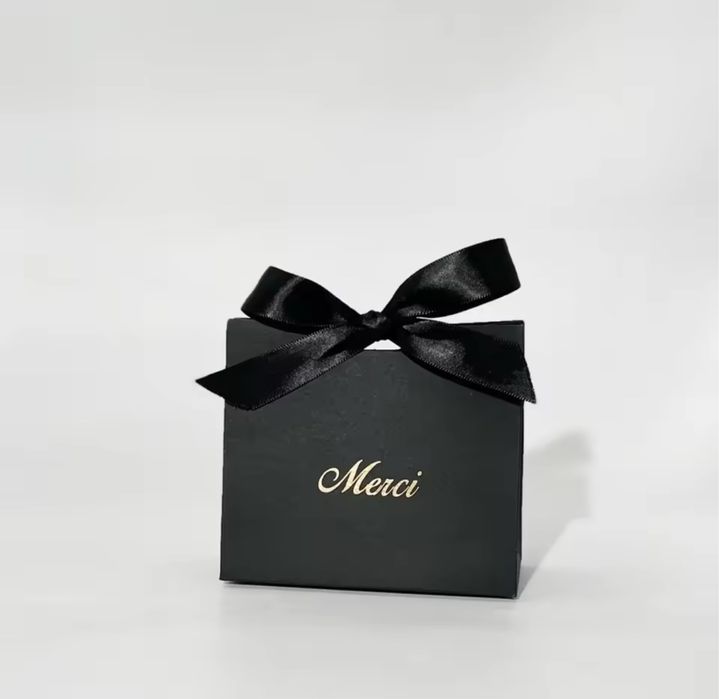 Упаковка нова для біжутерії