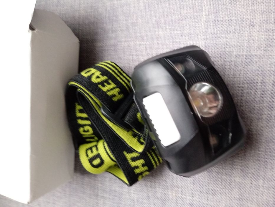 Latarka Led czołowa 3xAAA nowa. Dobrze świeci