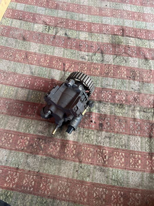 9658176080 паливний насос тнвд Ford Fiesta Fusion 1.4 TDCI