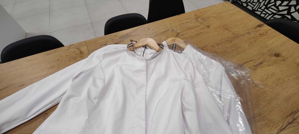 WYPRZEDAŻ EKSPOZYCJI Bluza kucharska damska Robur USTI S, M - nowa