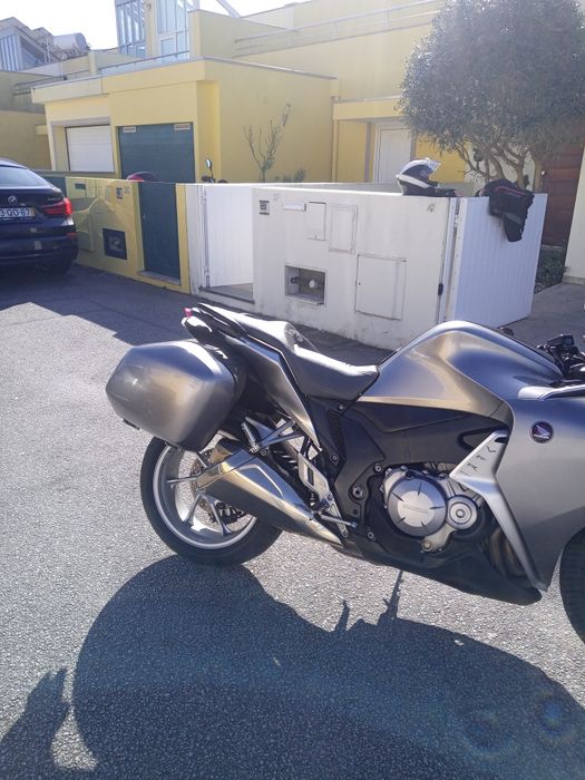 Vendo Honda vfr 1200f