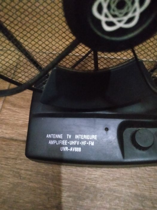 Антенна комнатная бу