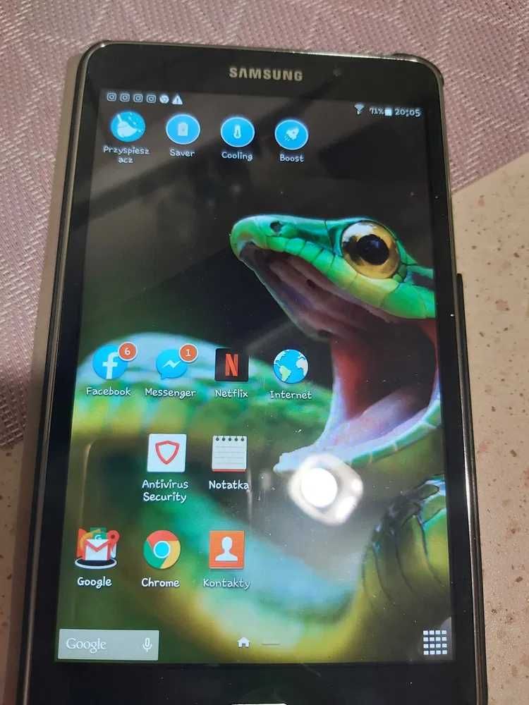 Tablet Samsung Galaxy 7 cali  SM t230