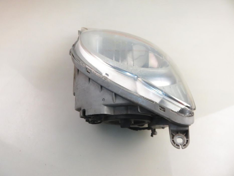 Lampa Prawa Przednia Chevrolet Spark