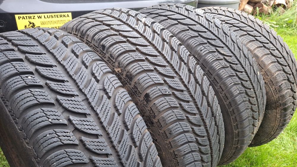 Opony zimowe na felgach stalowych 185/70 R14 kpl. 4 szt.