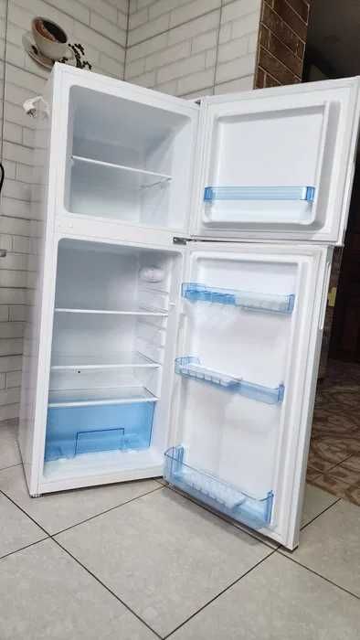 Холодильник ERGO MR-130 138л, 128см білий