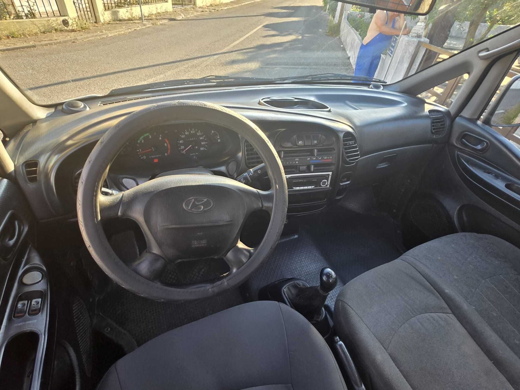 Hyundai H1 Diesel Caixa Aberta 2500cc Totalmente Restaurada
