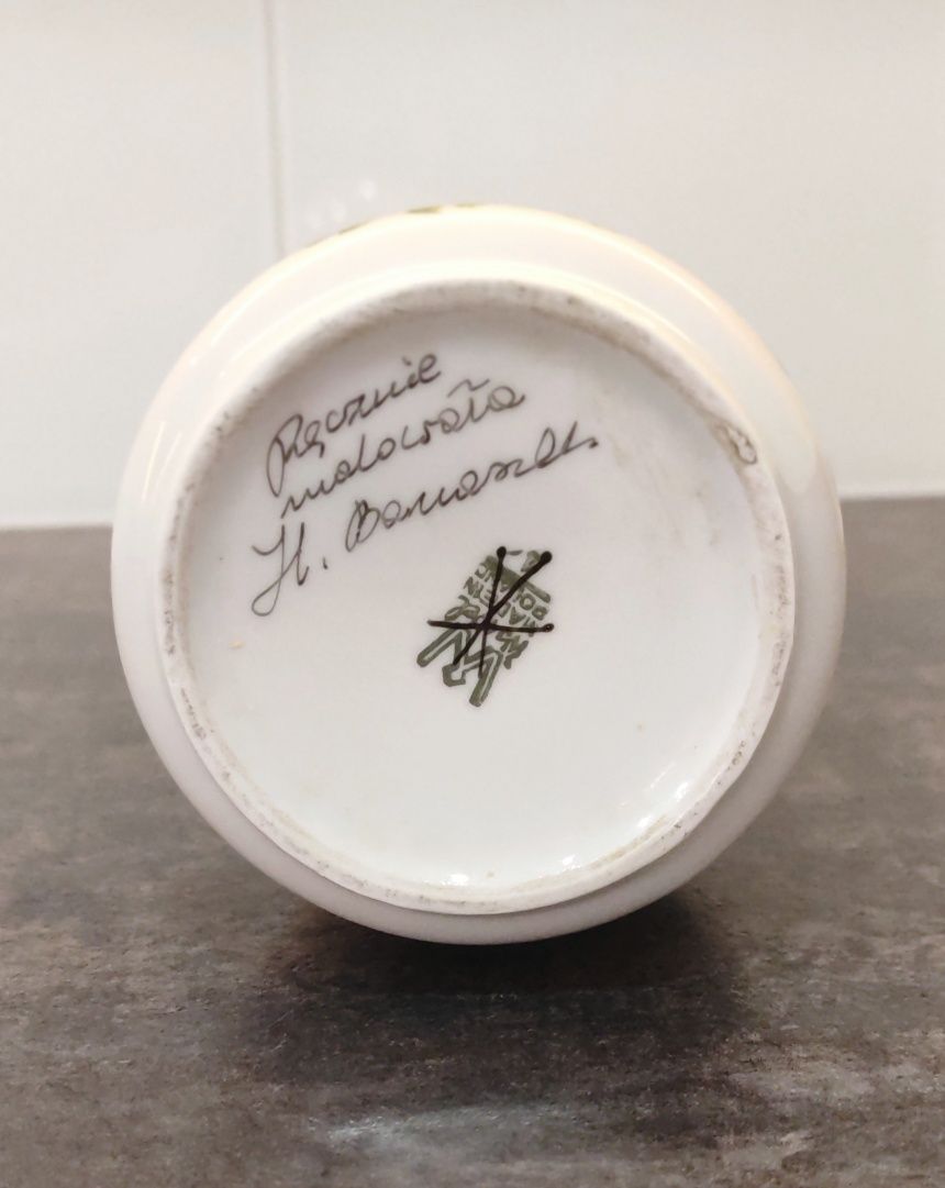 Wazon porcelana Wawel ręcznie malowany H. Banaszek PRL Vintage