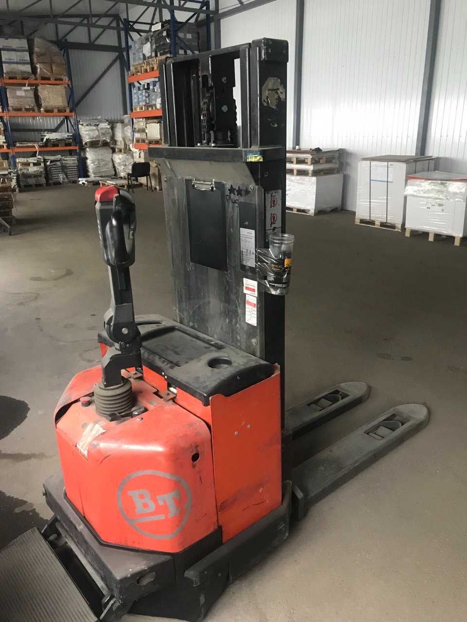 Електроштабелер BT SWE 120