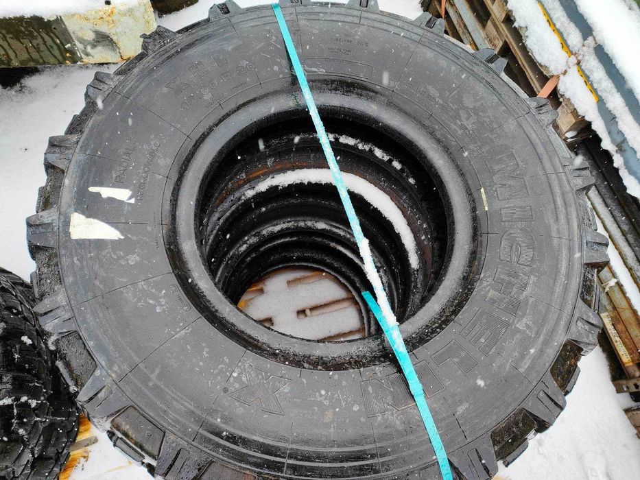 Opony 12.00 R20 MICHELIN I MITAS Bardzo dobry stan