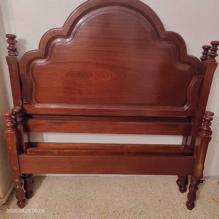 Cama espetacular estado impecavel