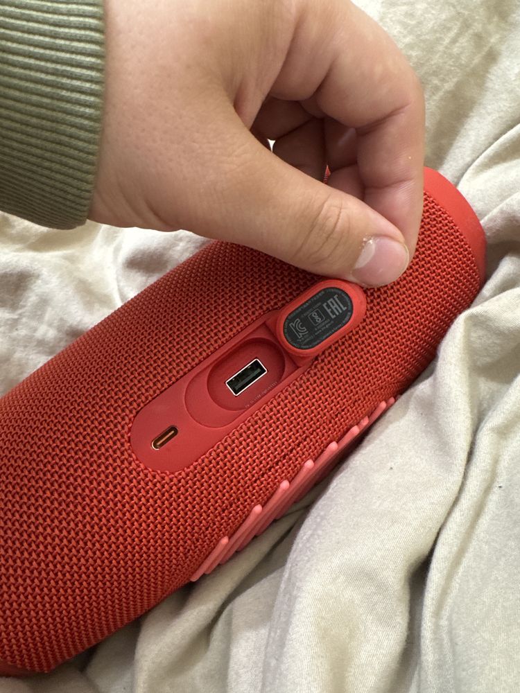 Jbl charge 5 stan idealny
