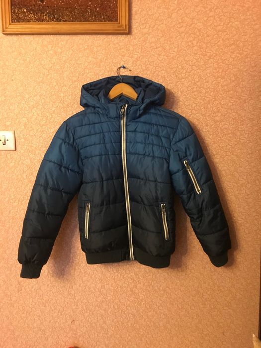 Подростковая куртка унисекс бренд H&M 10-13 лет. 425 грн