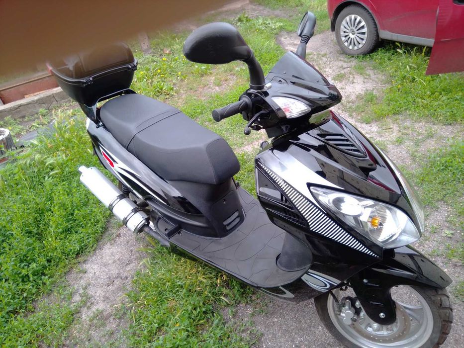 Продам скутер Fado 250cc