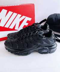 Nike Air Max Plus Triple Black 44