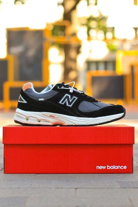 Кросівки New Balance 2002R Black/White premium