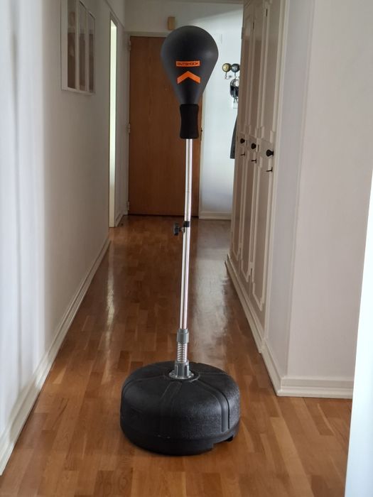 Punching Ball - outshock