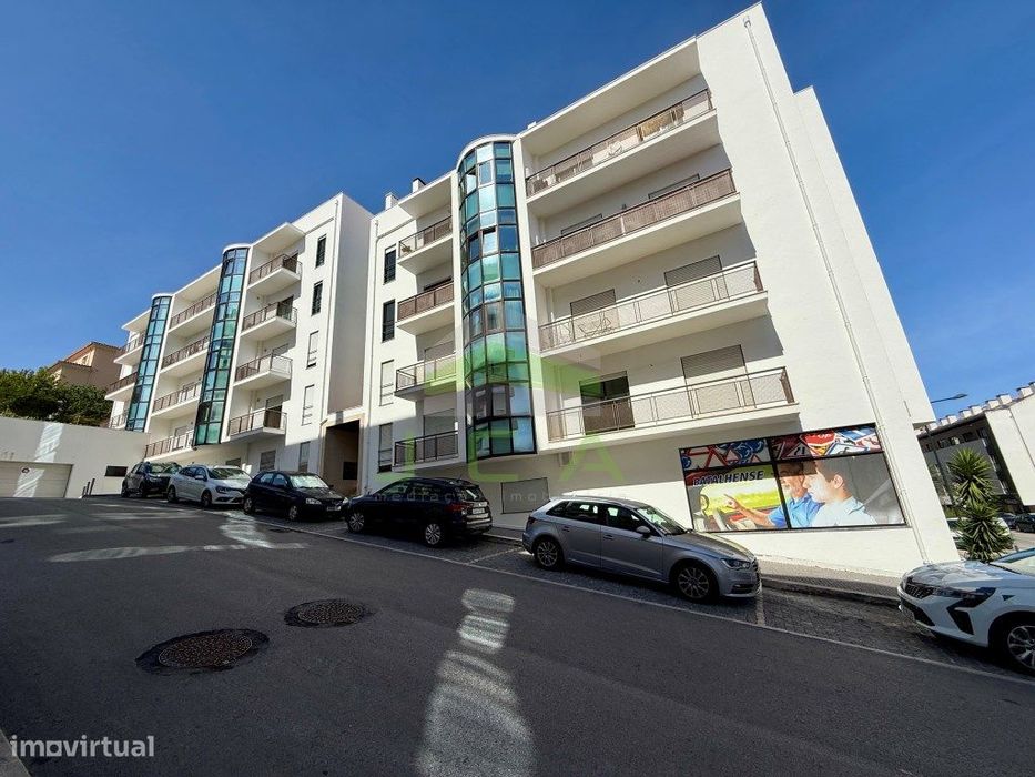 Apartamento T5 Duplex no centro de Leiria