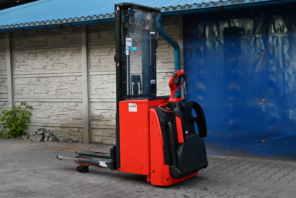 Paleciak elektryczny Linde L14 AP Triplex 480cm 1400kg 2300mth FHP 418