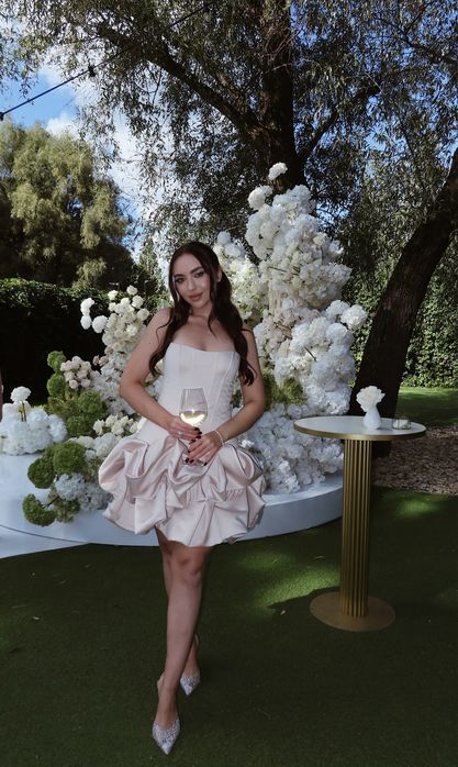 Сукня бежева Jacqler