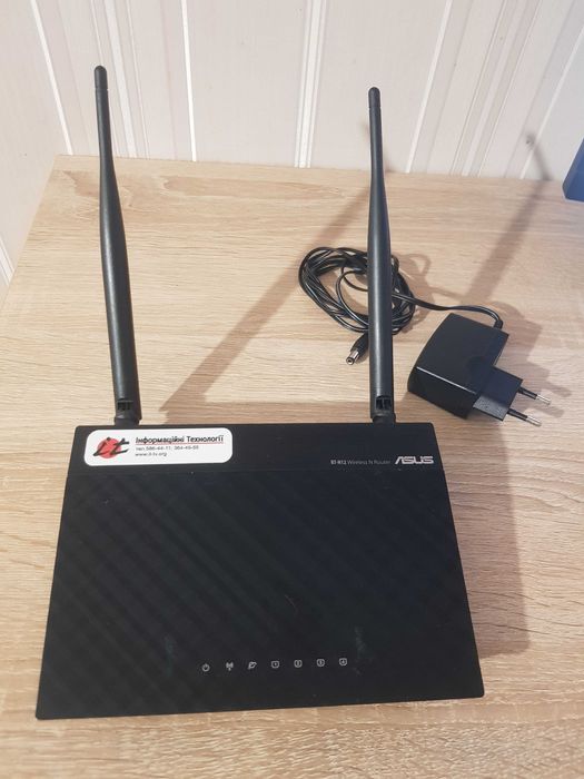 Роутер ASUS RT-N12 WiFi 150 Мбит/с