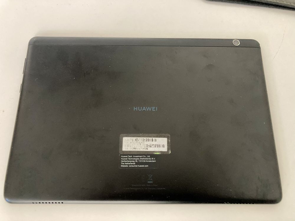 Tablet 10.1" Huawei MediaPad T5 – Para reparação ou peças