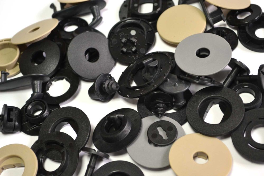 Клипсы для автомобильных ковриков BMW,Opel,Audi,KIA