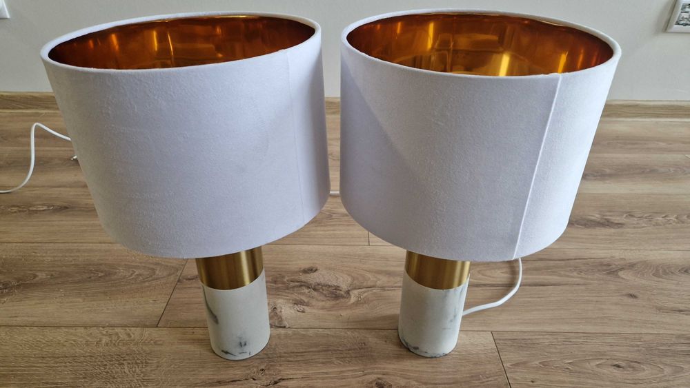 Lampka nocna biało-złota, 2 sztuki w bardzo dobrym stanie, 40zł/szt