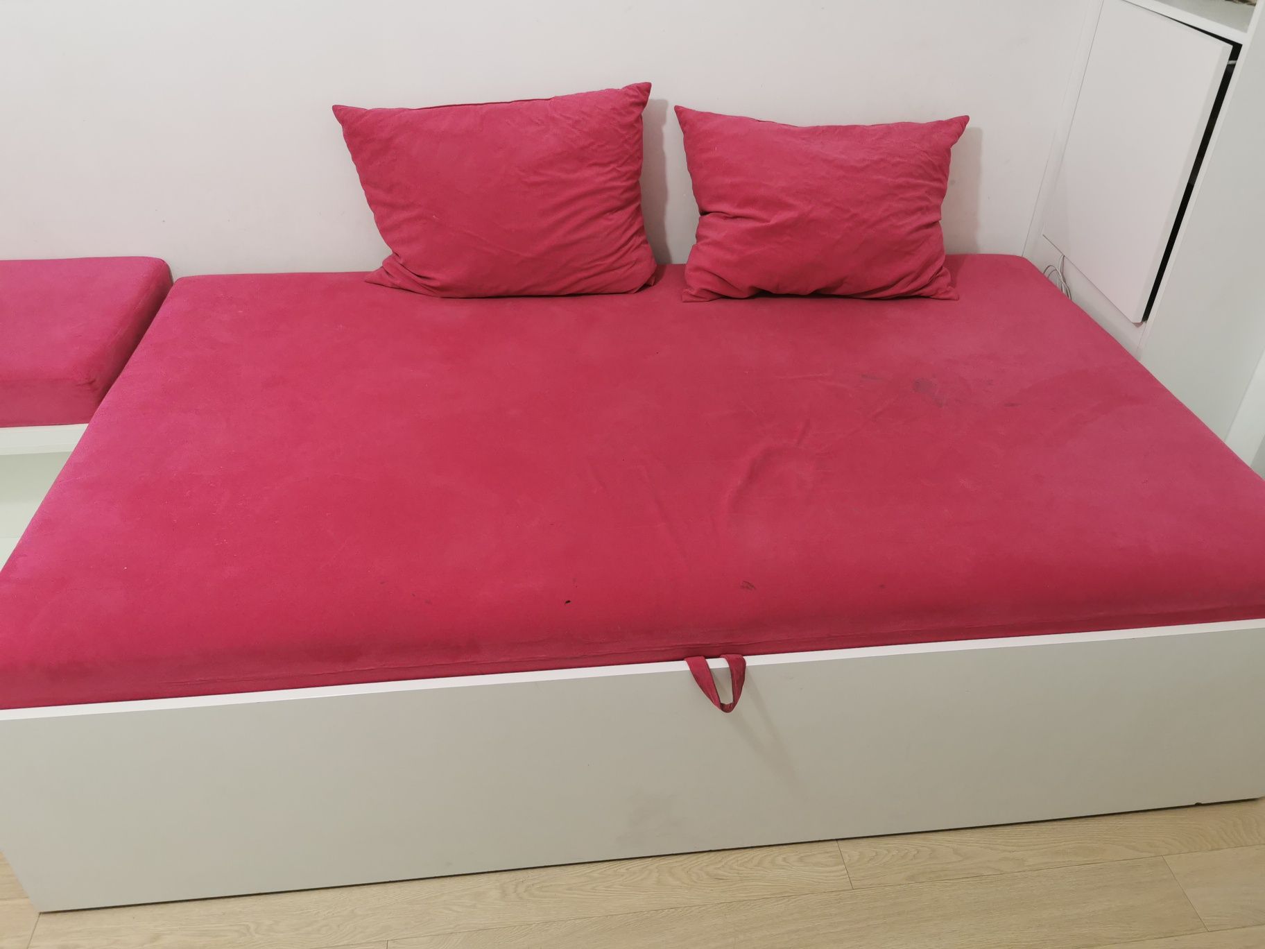 Łóżko wysokie 205x124 różowe + siedzisko