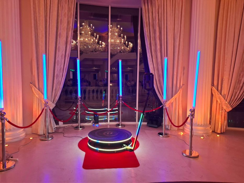 Fotobudka 360, dekoracje balonowe, dekoracje kwiatowe, ballon boxy