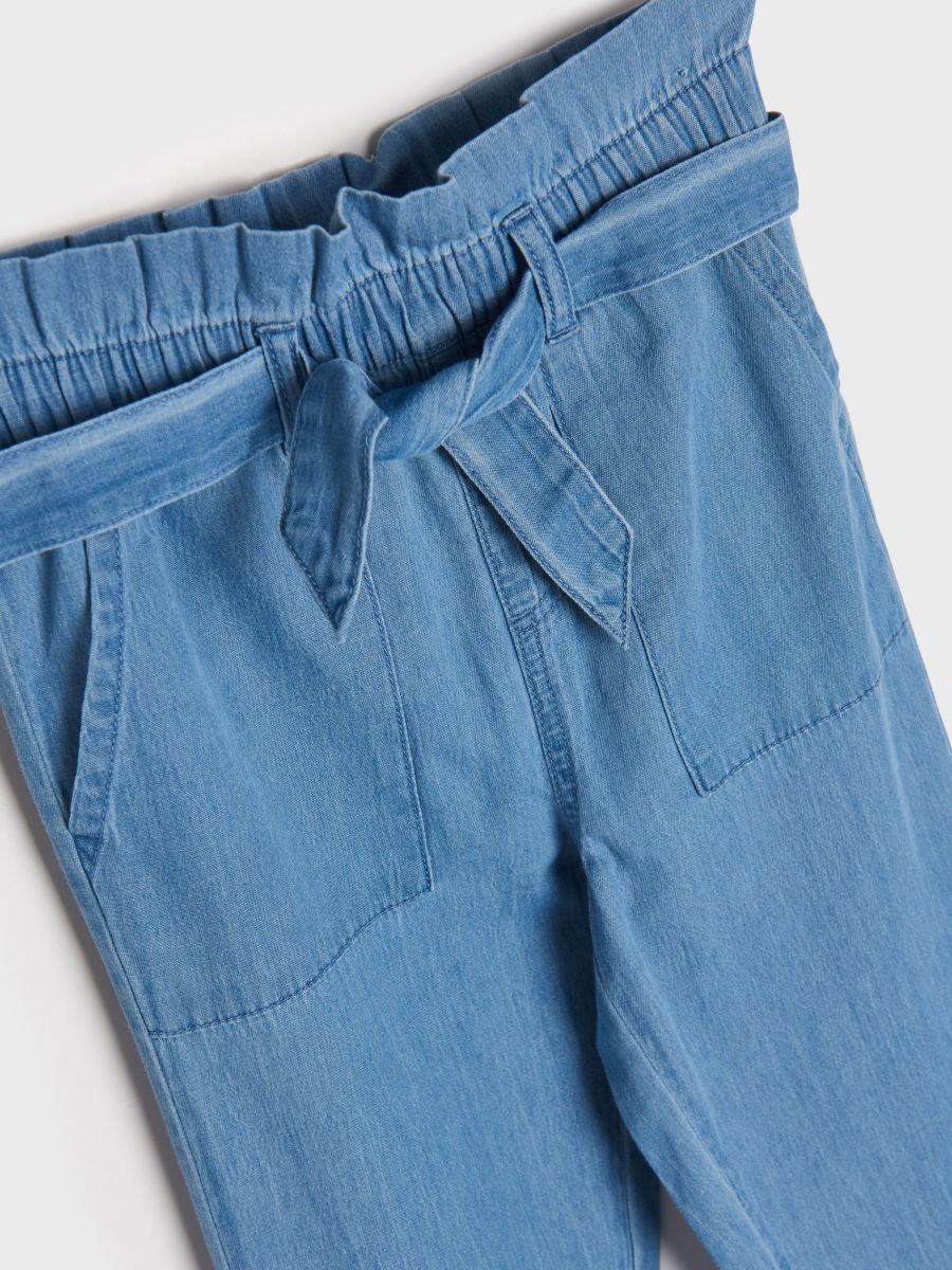 Модные тонкие штаны на 9-10лет