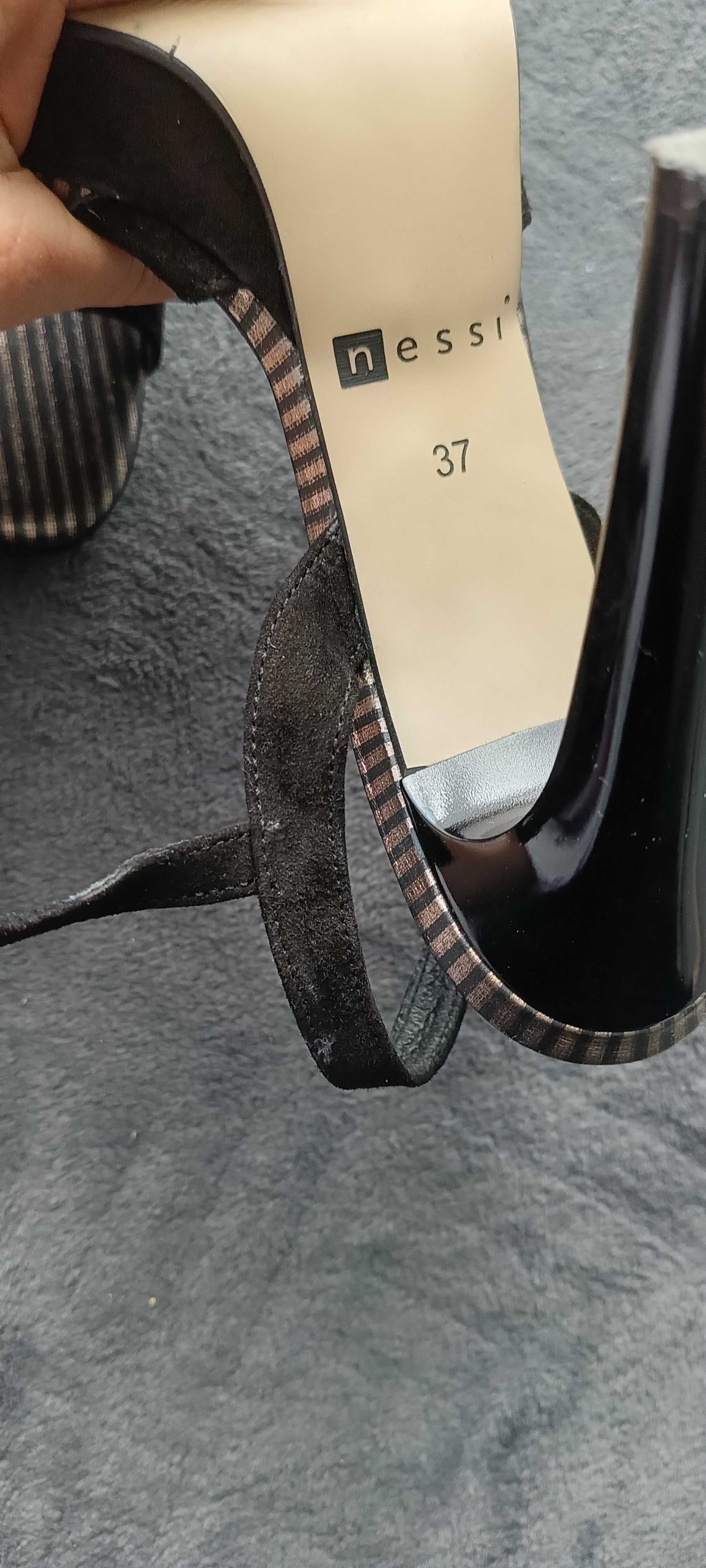 Buty szpilki czarne 37