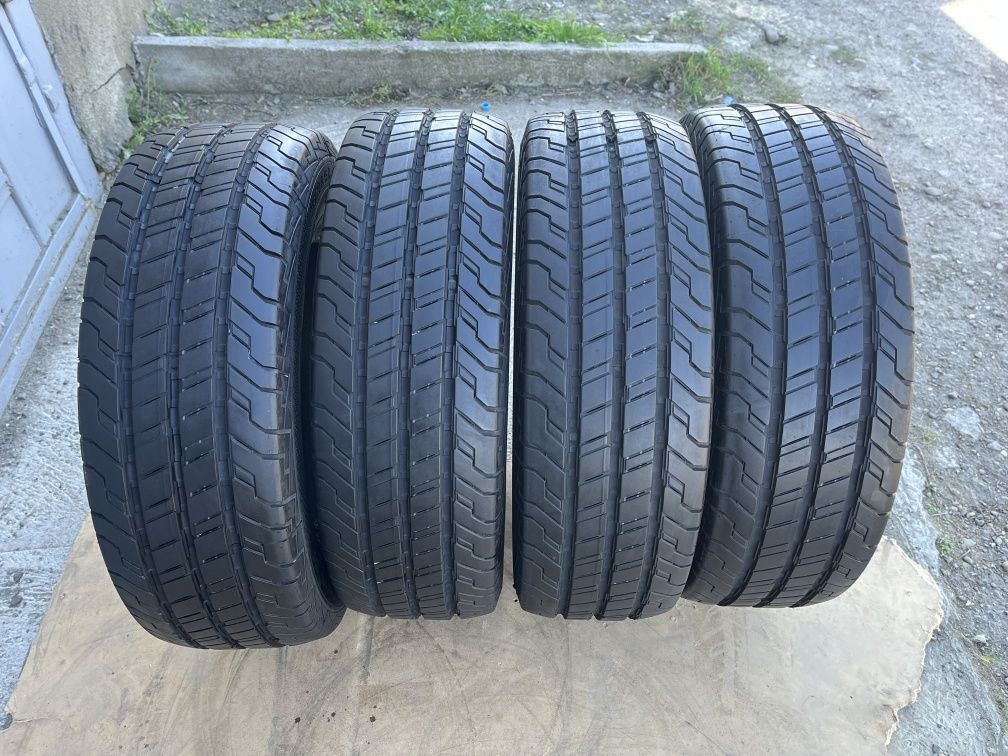 Резина Шини як Нові 22 рік 225. 215/70/15C R15 Cоntinental 4 шт.