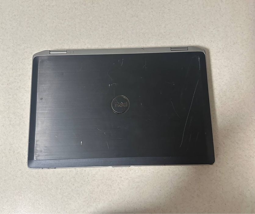 Ноутбук Dell latitude E6520
