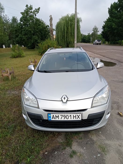 Renault Mégane 3
1 400+ Renault Mégane Renault Mégane продаж Renault M