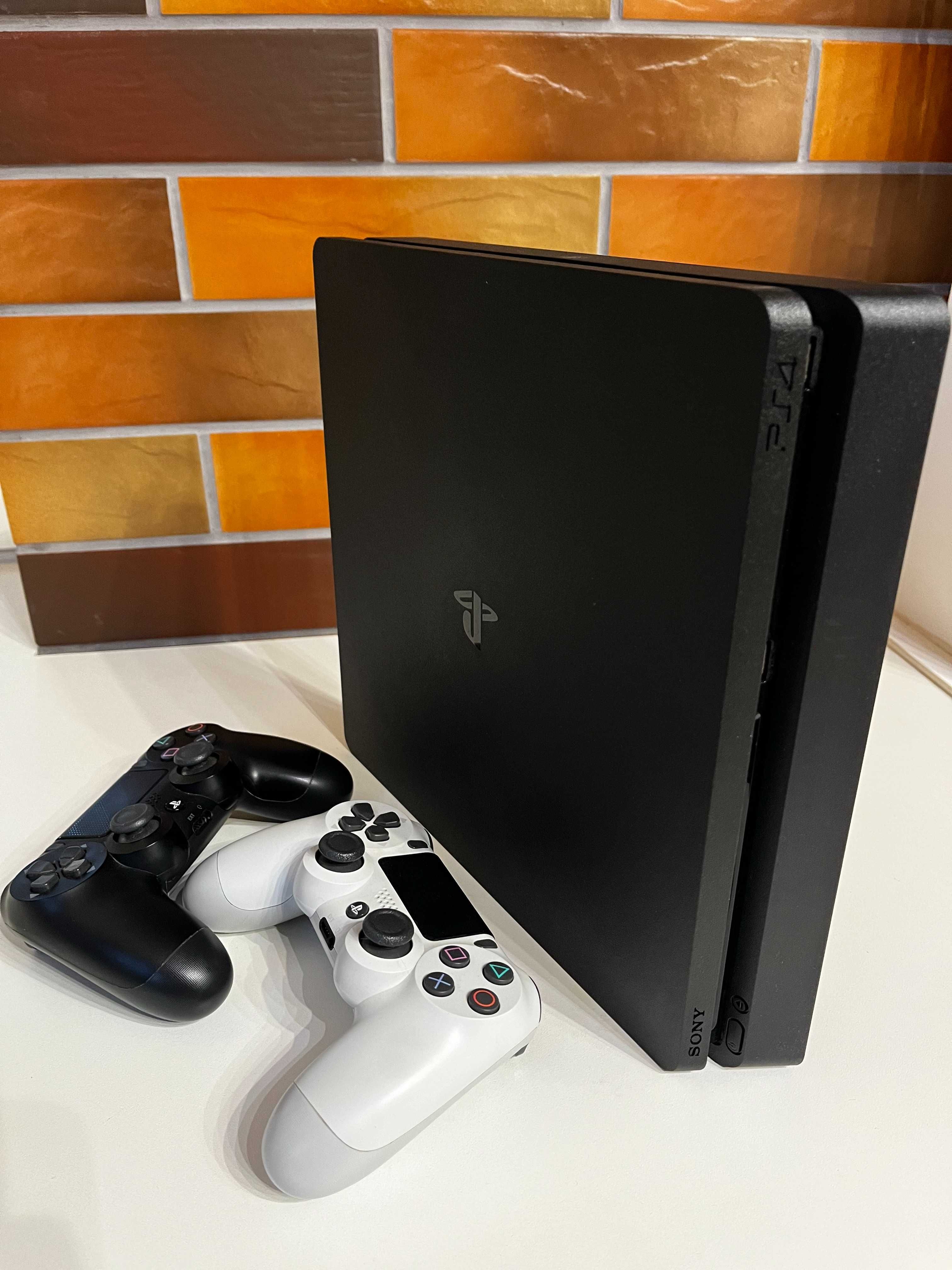 Sony Playstation 4 Slim 1 Tb+2 геймпади