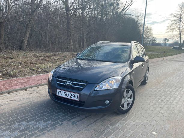 Kia Ceed 1,6 crdi Udokumentowany Przebieg + Telewizor