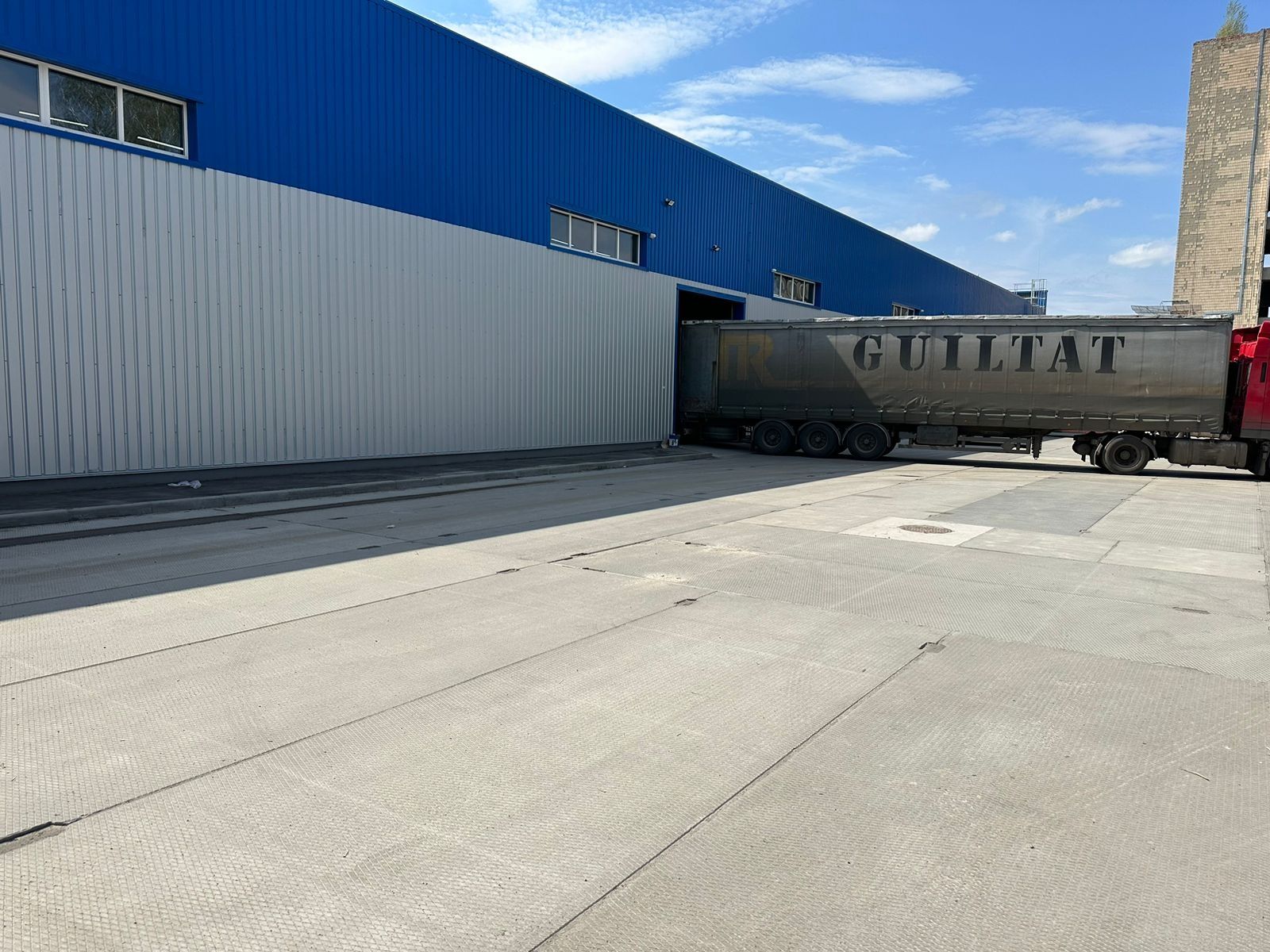 ЦЕХ 1600м2 с 20тн и 5тн Кранами з ПДВ. Без % комиссии. Собственник.