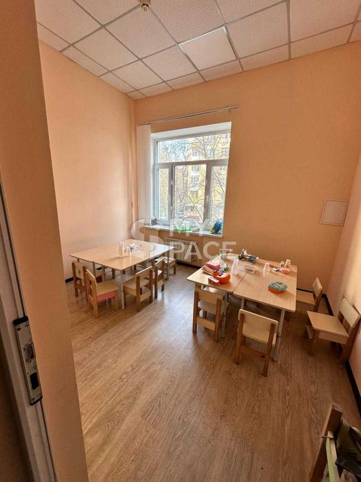 Окрема будівля 585м2 Кониського Тургенєвська Дмитрівська Центр