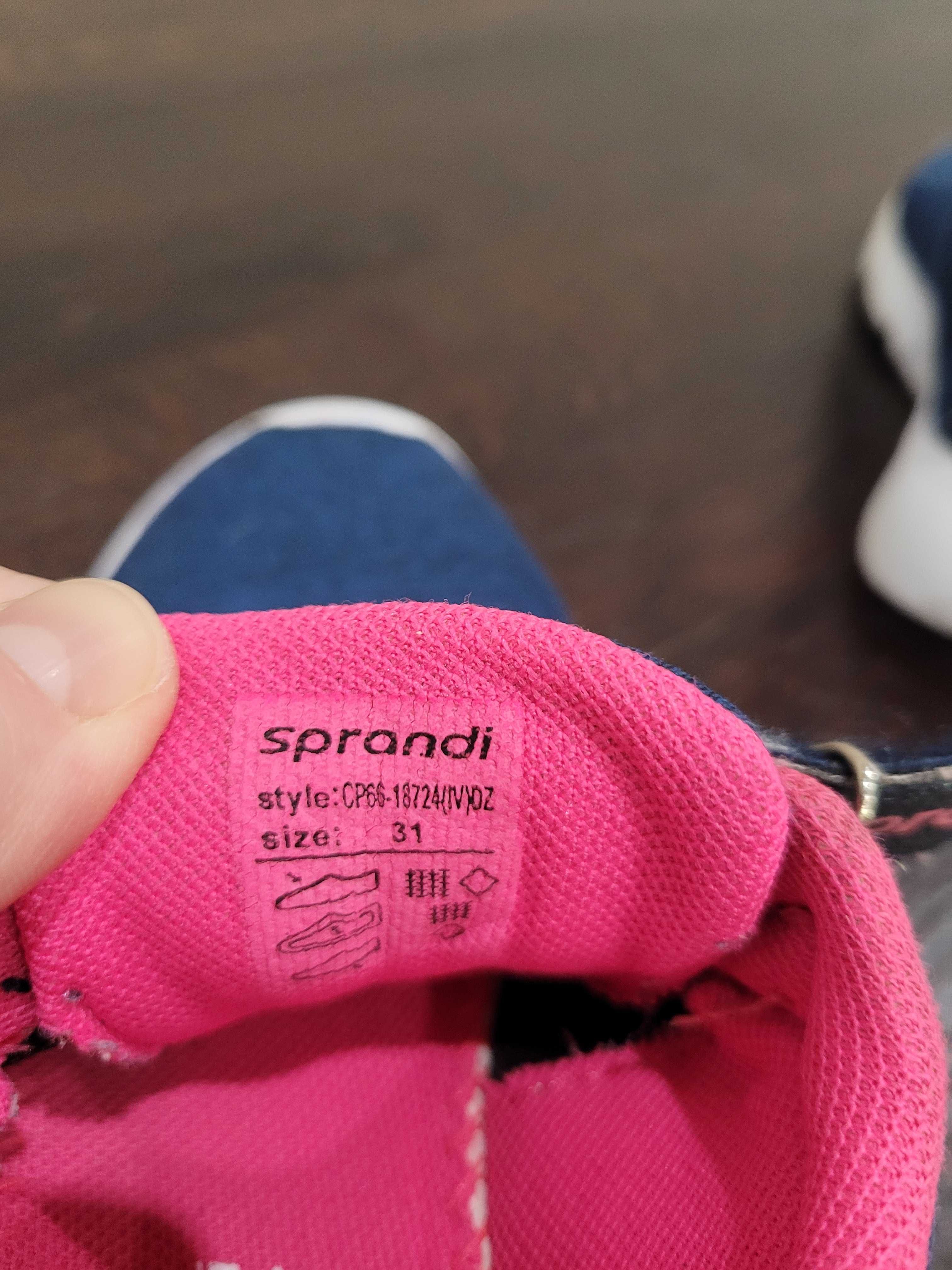 Lekkie buty sportowe firmy Sprandi rozmiar 31