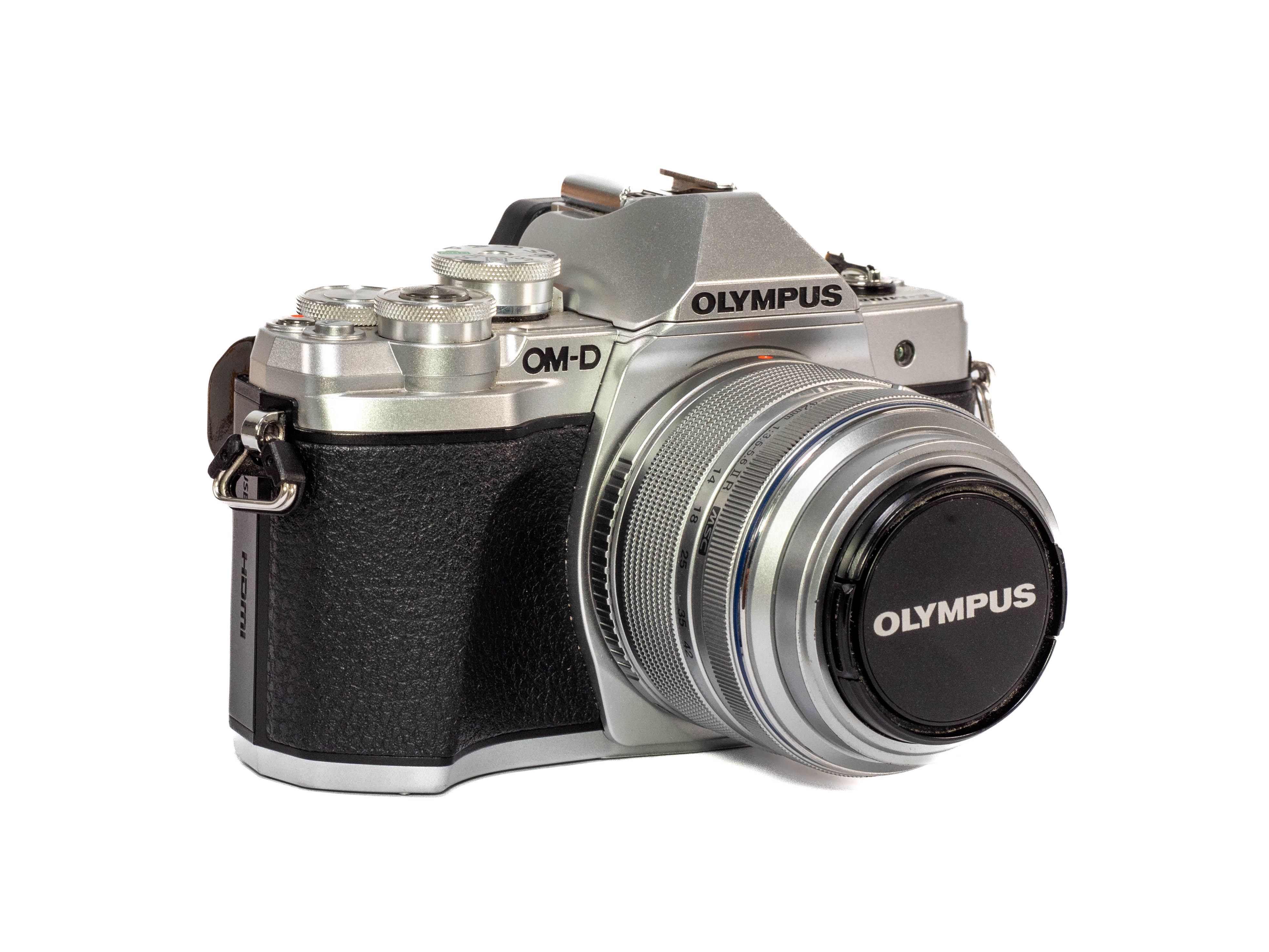 OLYMPUS E-M10 Mark III, Srebrny + Obiektyw M. Zuiko 14-42 mm f/3.5-5.6