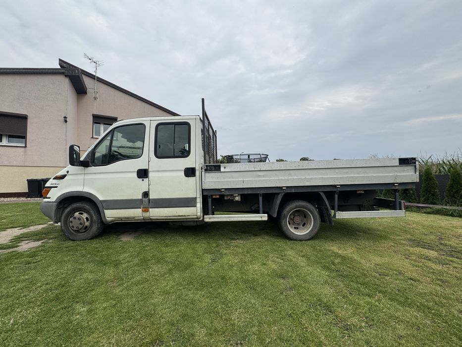 Iveco Daily bliźniak
