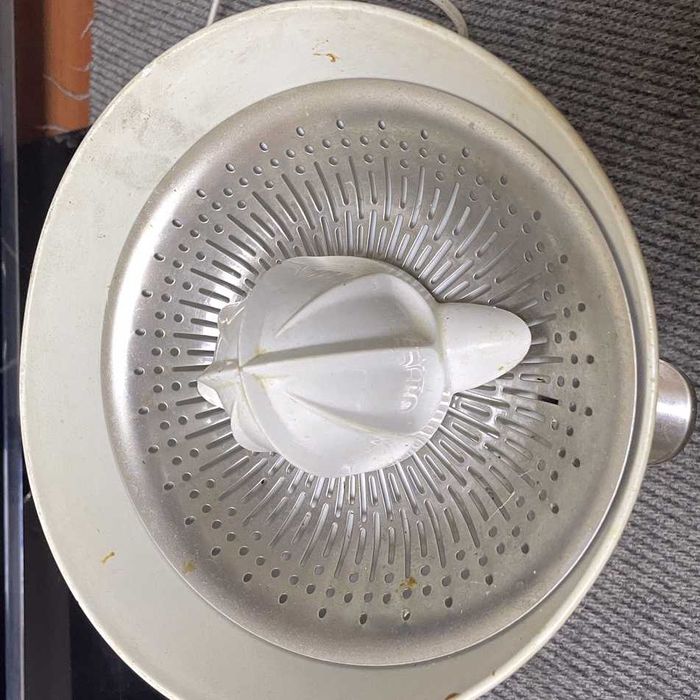 Соковыжималка для цитрусовых Philips Essence