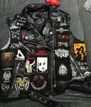 Katana kurtka skórzana naszywki metal punk