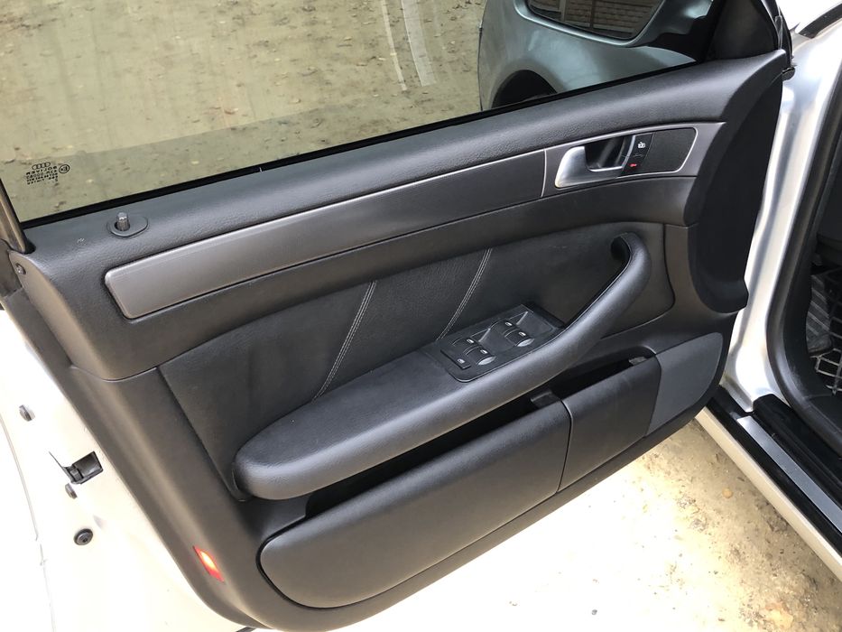 Ауди А6С5 2003г 2.5 TDI универсал кожа