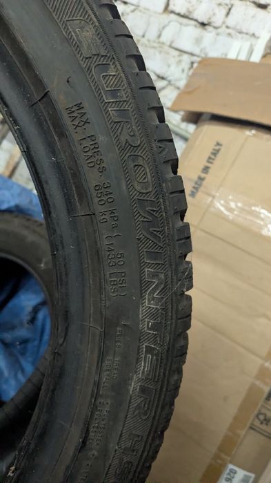 зимові шини Falken
215/45/r18 2019 рік 6мм